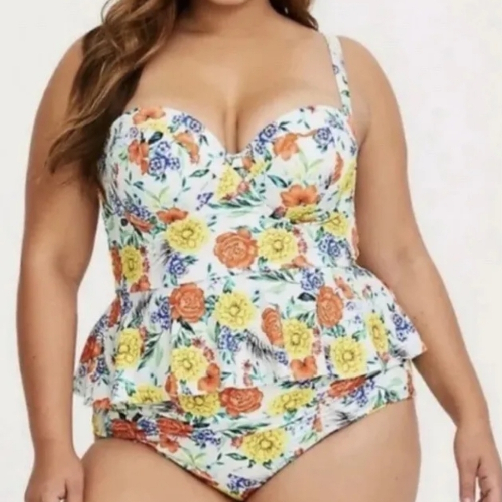 TORRID Tankini Swim Top and Bottom Multi Color Floral Underwire Plus Size